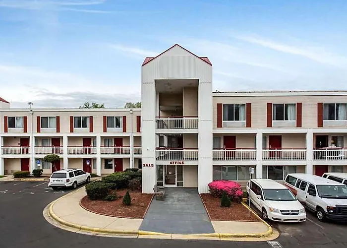 Studios & Suites 4 Less Charlotte